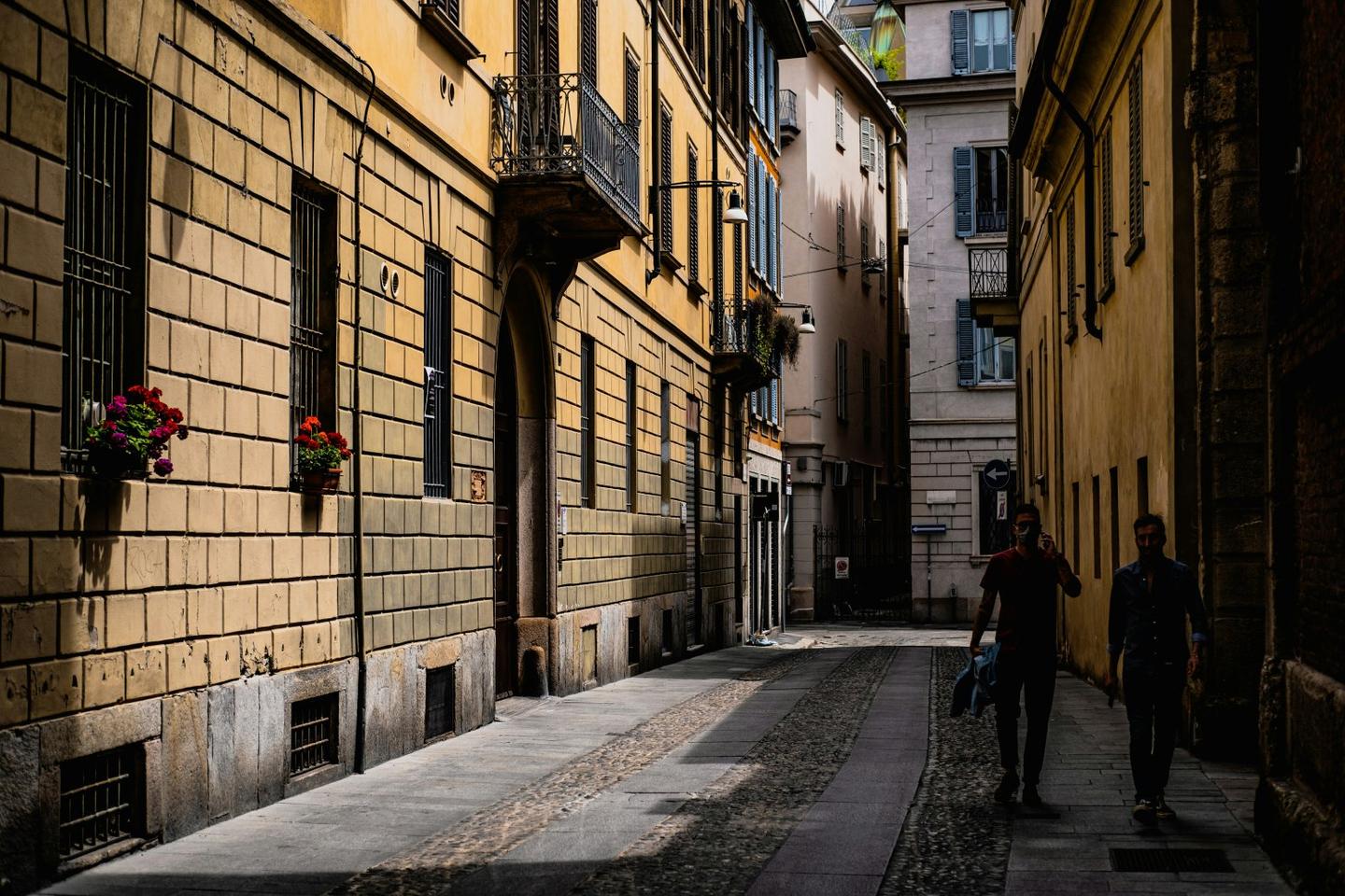 A symphony of art and food in the artistic and vibrant neighborhood of Brera in Milan.