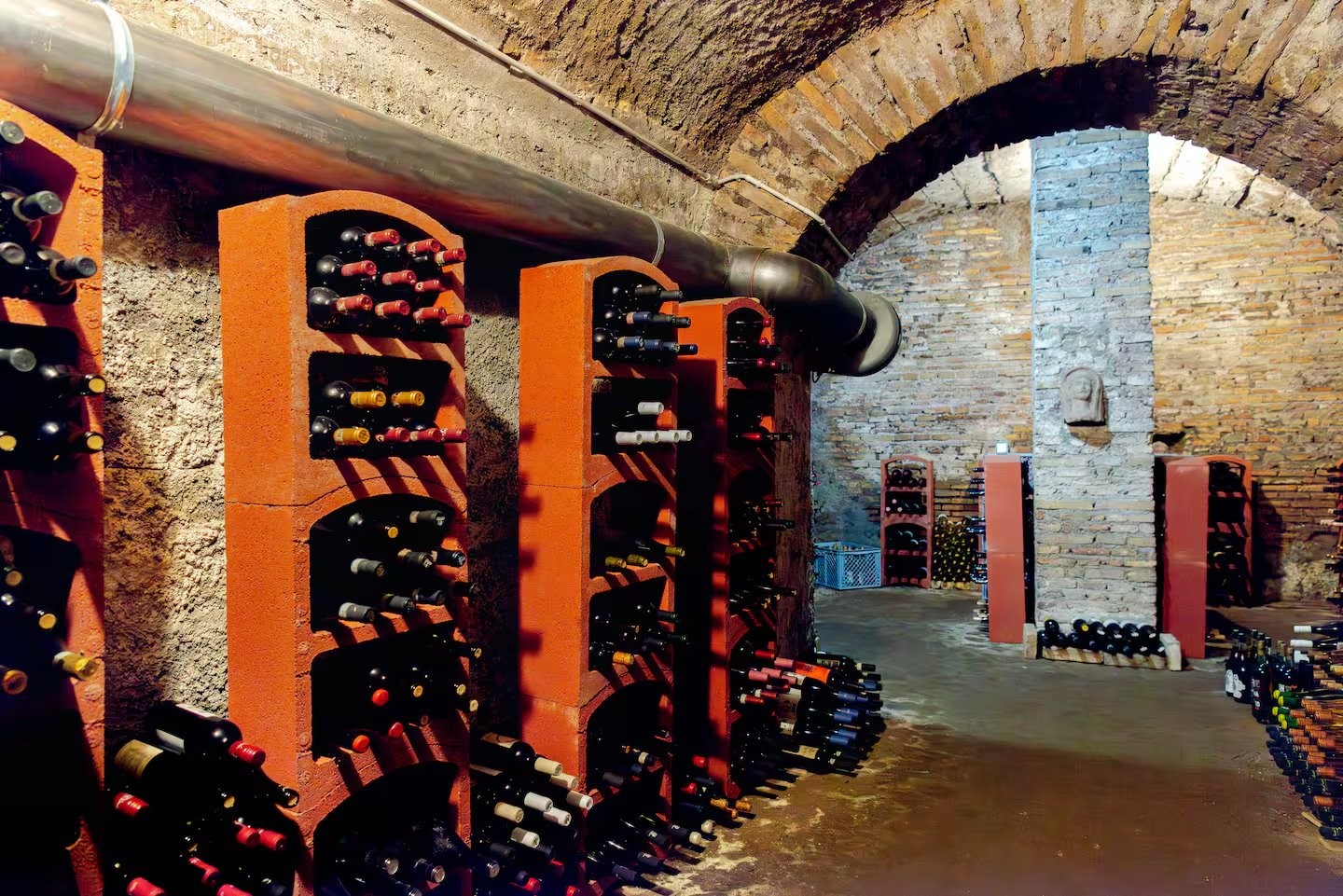 Rome private tour to explore Lazio wines with a sommelier and discover native grape gems