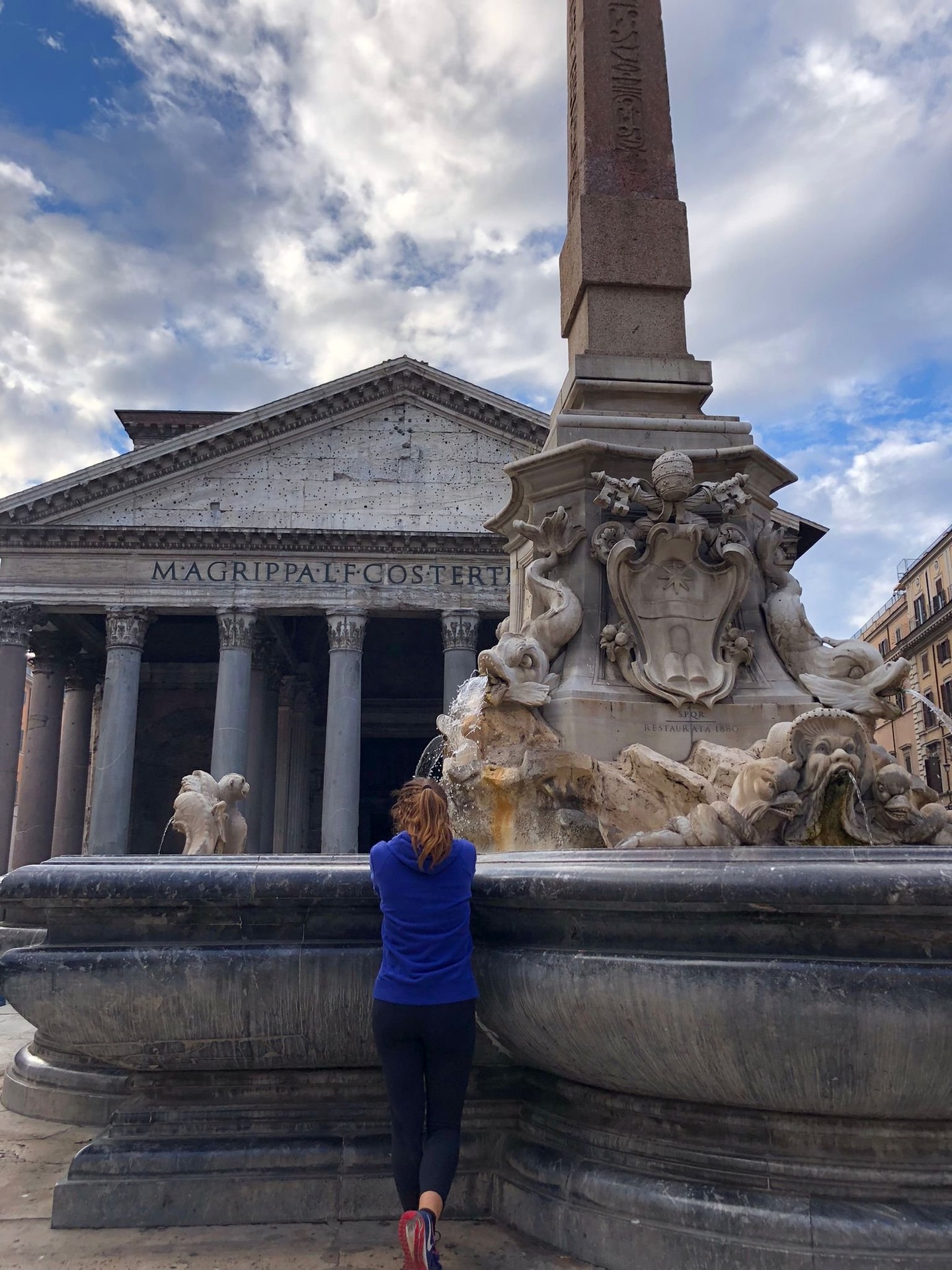 A magical Rome private tour, combining running & history at dawn, with iconic sights and hidden gems