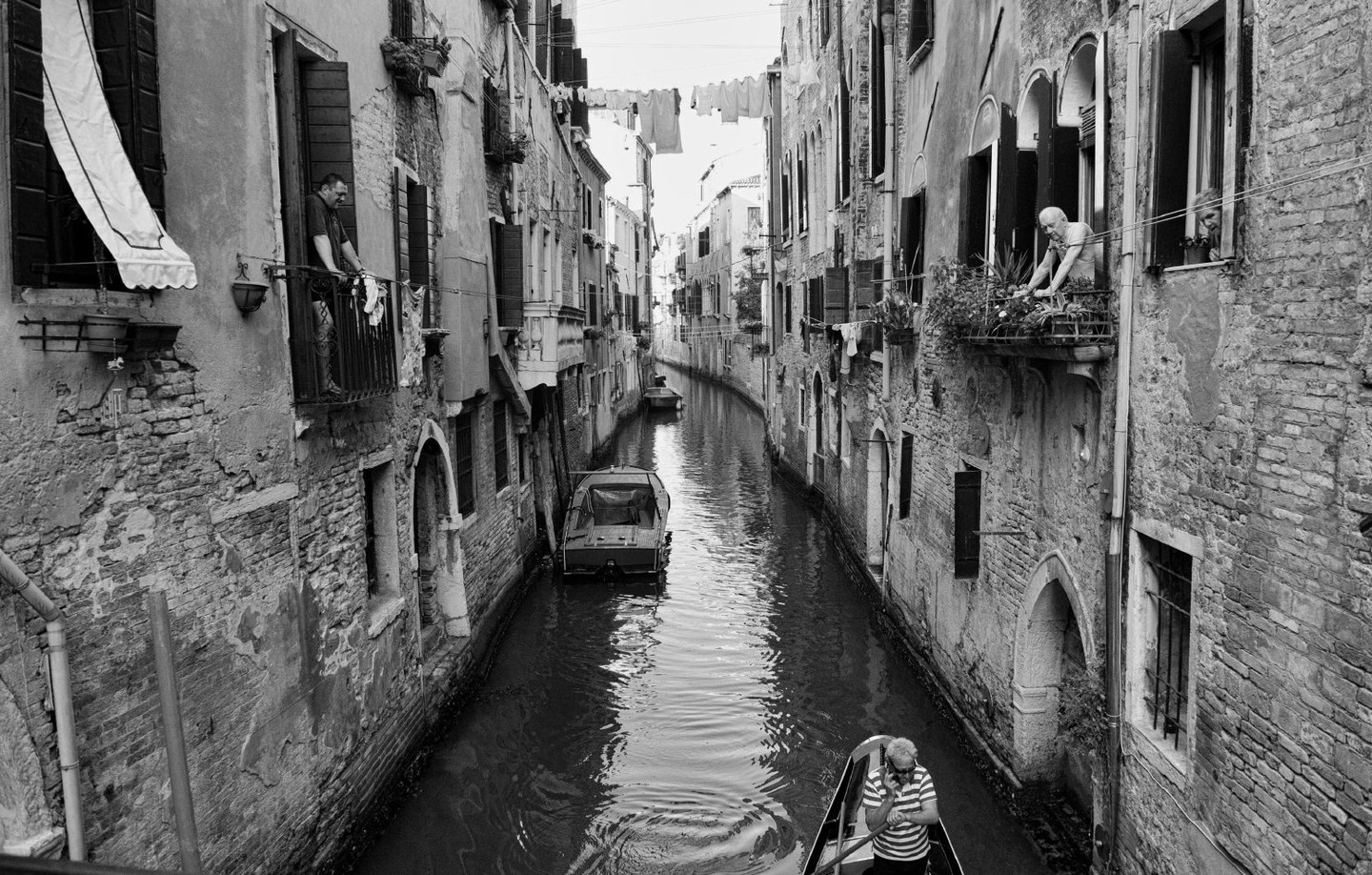 Venice private tour meets street photography with an expert—see Venice raw, unfiltered, full of life
