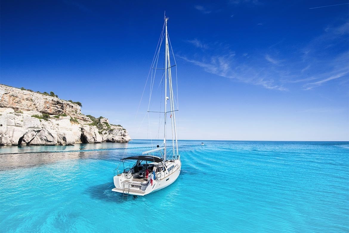 Splendid beaches, delicious cuisine, vibrant nightlife and lively fiestas all make Spain one of Euro